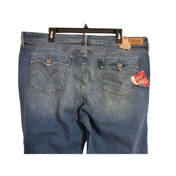 Brand New Levi’s 590 Fuller Waist Bootcut Denim Jeans Plus Size 18 - Picture 15 of 16